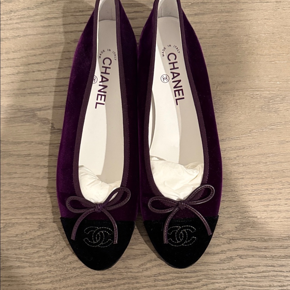 CHANEL Purple Velvet Flats with Black Cap Toe